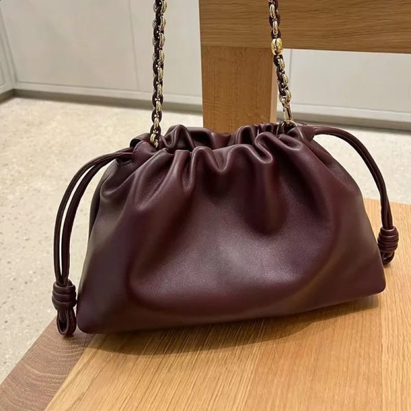 VIELINE Womens Drawstring Cloud Bag Blessing Bag Hobos Bag Genuine Leather One Shoulder Crossbody Bag Casual Bucket Bag 240822