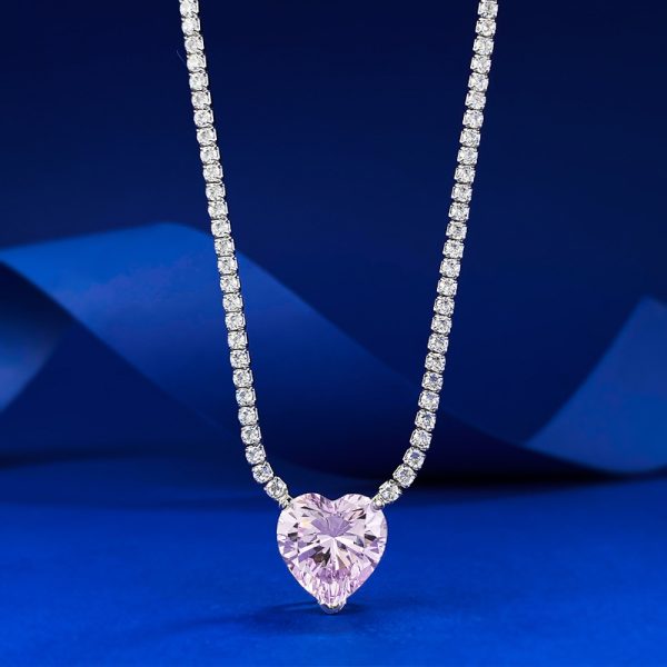 2024 Choucong Heart Pendant Sparkling Luxury Jewelry Real 925 Sterling Silver Pink Large Moissanite Diamond Gemstones Party Elegant Women Wedding Tennis Necklace