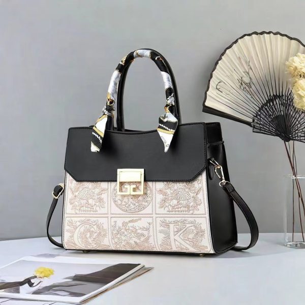 2024 New Light Luxury Sense, niche temperament, Mom's Single Shoulder Diagonal Cross Bag, Women's Bag