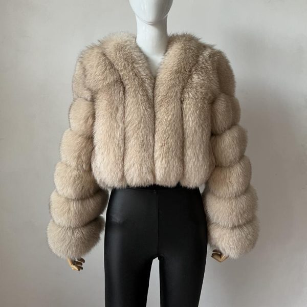 2024 New Short Style Real Fox Fur Coat Winter Woman Natural Warm Fashion