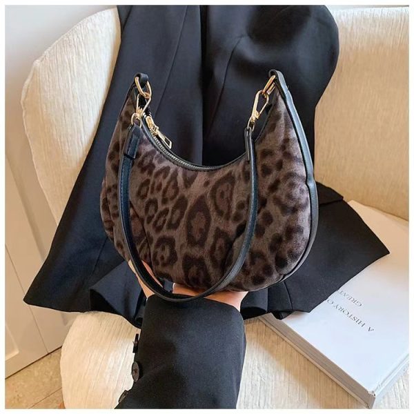 2024 new women's bag retro personality style fashion leopard print one-shoulder women dumpling bag