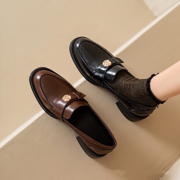 2024 Vintage Spring men New Black Platform Flats Women Loafers Slip on Boat Shoes Designer Casual Leather 34-45