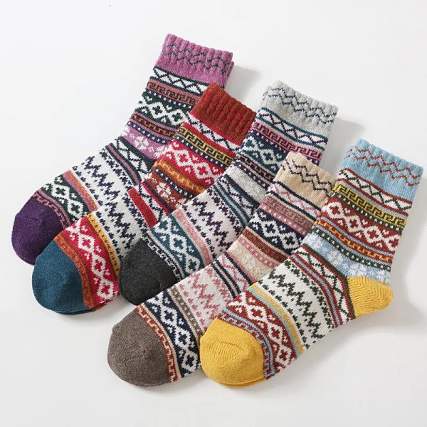 5 pairs of winter thick warm wool socks for women striped retro colored snow outdoor wool Year gift mesh socks 241104