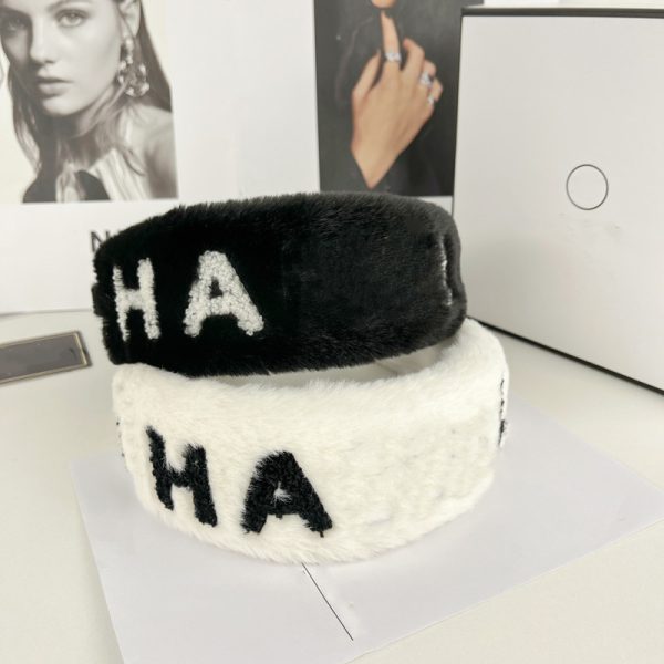 2022 Winter FUR Headbands Autumn Wool Hair Hoop C-Letter Headband Black White Colors HairJewelry Outdoor Top Headwear