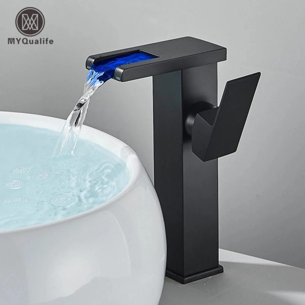 Black Tall LED Waterfall Basin Bathroom Faucet Deck Mounted Cold Water Mixer Taps Three Color Change By Flow 240415