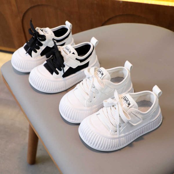 2024 spring new children's small white shoes fashion breathable sports shoes in children's soft soled baby shoes H0815