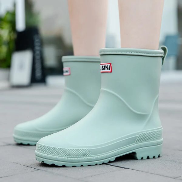 Water Boots Woman Rain Waterproof Ankle Rubber Boots Female Comfort Work Garden Galoshes Rain Shoes Sapato Chuva 240606