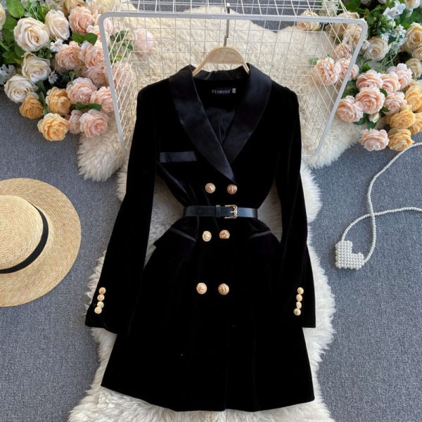 Yujie winter dress 2020 new womens suit collar temperament British style double breasted slim velvet dress